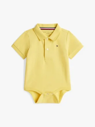 Babys-Polo-Strampler und Geschenktüte