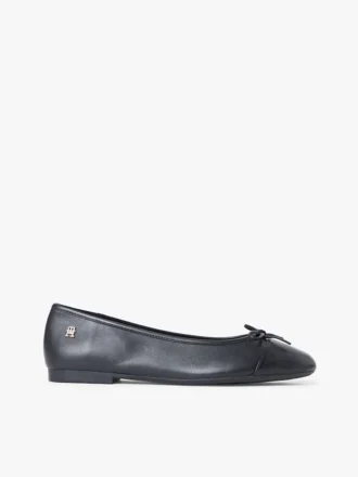 Ballet-Ballerinas aus glattem Leder