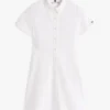 Besticktes Kinder-Hemdkleid mit Lochstickerei