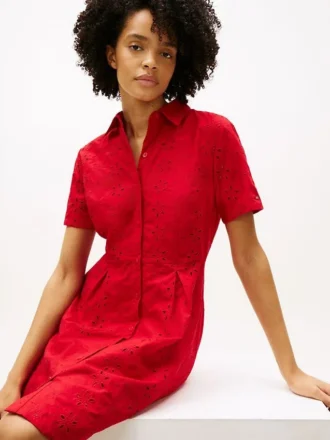Besticktes Popeline-Shirtkleid mit Lochstickerei