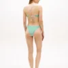 Bikini-Oberteil aus Seersucker mit gekreuztem Rücken Bikini-Oberteil aus Seersucker mit gekreuztem Rücken