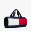 Duffle-Tasche mit Colorblock-Flaggenlogo Duffle-Tasche mit Colorblock-Flaggenlogo