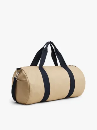 Duffle-Tasche mit Flaggenstreifen-Logo