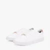 Einfarbiger Ledersneaker Einfarbiger Ledersneaker