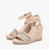 Espadrille-Sandale mit Keilabsatz aus Raffia