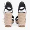 Espadrille-Sandale mit Keilabsatz aus Raffia Espadrille-Sandale mit Keilabsatz aus Raffia