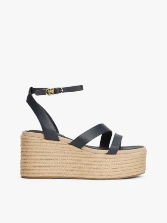 Espadrilles mit Lederriemen und Plateau Espadrilles mit Lederriemen und Plateau