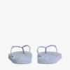 Flip-Flops mit Monogramm-Metallbeschlägen