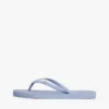 Flip-Flops mit Monogramm-Metallbeschlägen