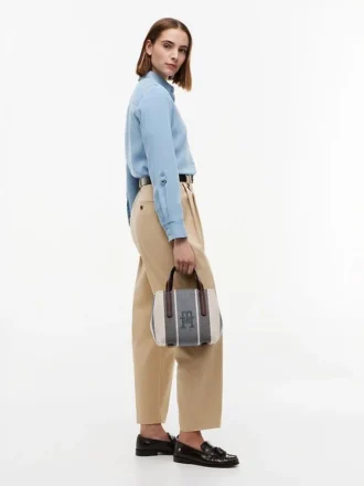 Gestreifte Jacquard-Mini-Umhängetasche