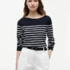 Gestreifter Pullover mit U-Boot-Ausschnitt