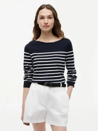 Gestreifter Pullover mit U-Boot-Ausschnitt
