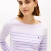 Gestreifter Pullover mit U-Boot-Ausschnitt