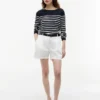 Gestreifter Pullover mit U-Boot-Ausschnitt