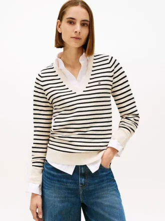 Gestreifter Pullover mit V-Ausschnitt
