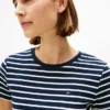 Gestreiftes Favorite T-Shirt mit Rundhalsausschnitt Gestreiftes Favorite T-Shirt mit Rundhalsausschnitt