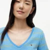 Gestreiftes „Favorite“-T-Shirt mit V-Ausschnitt Gestreiftes „Favorite“-T-Shirt mit V-Ausschnitt