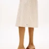 Gestreiftes Hemdkleid aus Leinen-Baumwoll-Mischung Gestreiftes Hemdkleid aus Leinen-Baumwoll-Mischung