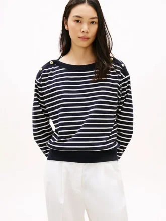 Gestreiftes Sweatshirt mit U-Boot-Ausschnitt und goldfarbenen Knöpfen