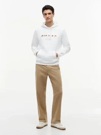 Hoodie mit gestickten nautischen Flaggen