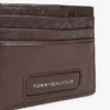 Kartenetui aus genarbtem Leder mit Monogramm