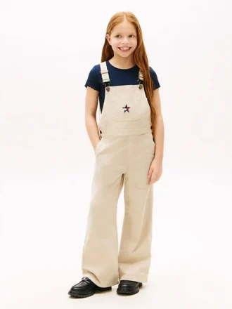 Kinder-Latzhose aus Stretch-Denim mit weitem Bein