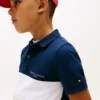 Kinder-Polohemd mit Farbblock-Design Kinder-Polohemd mit Farbblock-Design
