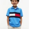 Kinder-Polohemd mit Farbblock-Flaggenmuster aus Stretch Kinder-Polohemd mit Farbblock-Flaggenmuster aus Stretch