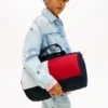 Kinder-Reisetasche mit Colorblock-Flaggenlogo Kinder-Reisetasche mit Colorblock-Flaggenlogo