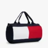 Kinder-Reisetasche mit Colorblock-Flaggenlogo Kinder-Reisetasche mit Colorblock-Flaggenlogo