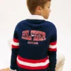 Kinder-Rugby-Polo mit Logo-Grafik und Streifen Kinder-Rugby-Polo mit Logo-Grafik und Streifen