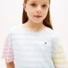 Kinder-T-Shirt mit gemischten Streifen Kinder-T-Shirt mit gemischten Streifen