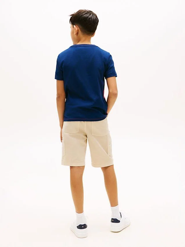 Kinder-T-Shirt mit Multiflag-Logo und Farbblock-Design Kinder-T-Shirt mit Multiflag-Logo und Farbblock-Design