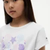 Kinder-T-Shirt mit Muschelmotiv und Bindeband vorne Kinder-T-Shirt mit Muschelmotiv und Bindeband vorne