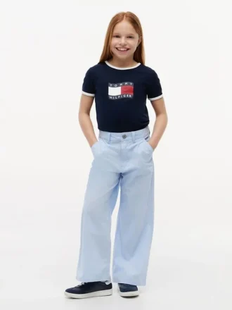Kinderhose mit hoher Taille und weitem Bein