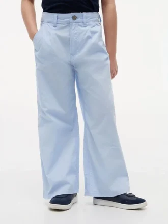 Kinderhose mit hoher Taille und weitem Bein