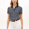Klassisch geschnittenes, gestreiftes Stretch-Piqué-Polo Klassisch geschnittenes, gestreiftes Stretch-Piqué-Polo