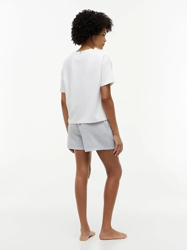 Kurzarm-T-Shirt & Shorts Kurzarm-T-Shirt & Shorts