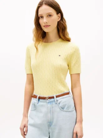 Kurzärmeliger Pullover mit Zopfmuster