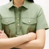 Kurzärmeliges Utility-Shirtkleid mit Gürtel Kurzärmeliges Utility-Shirtkleid mit Gürtel