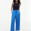 Leichte Pull-On-Hose aus Leinenmischung Leichte Pull-On-Hose aus Leinenmischung