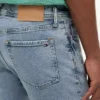 Leichte Stretch-Slim-Jeans