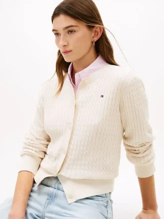 Leichte Strickjacke mit Zopfmuster