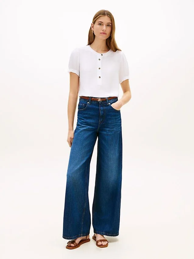 Leichtes, gerafftes Pullover-Shirt Leichtes, gerafftes Pullover-Shirt