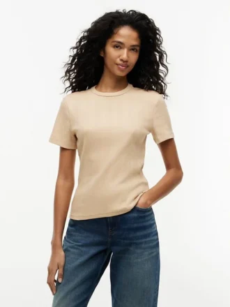 Leichtes T-Shirt aus Rippstrick