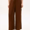 Lässige Leinen-Hose zum Hineinschlüpfen Lässige Leinen-Hose zum Hineinschlüpfen