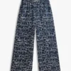 Lässige Leinen-Hose zum Hineinschlüpfen Lässige Leinen-Hose zum Hineinschlüpfen