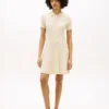 Mini-Polo-Kleid aus Rippstrick mit goldenen Knöpfen Mini-Polo-Kleid aus Rippstrick mit goldenen Knöpfen