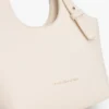 Mini-Tasche mit genarbtem Leder und Metallic-Logo Mini-Tasche mit genarbtem Leder und Metallic-Logo