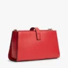 Polierte Monogramm-Umhängetasche mit Kette Polierte Monogramm-Umhängetasche mit Kette